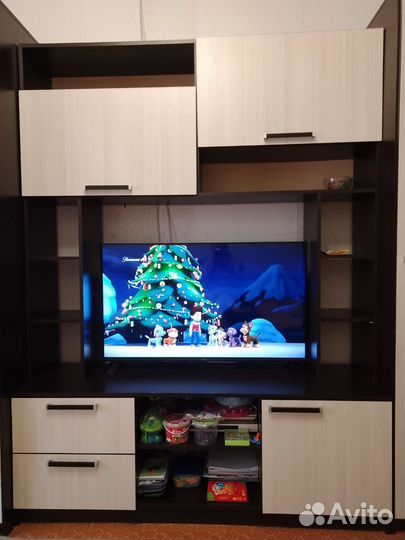 Тумба под телевизор