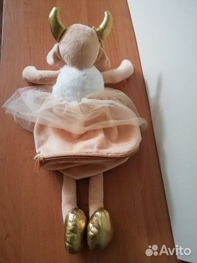 Мягкая игрушка-сумочка на молнии