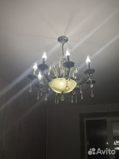 Люстра потолочная большая
