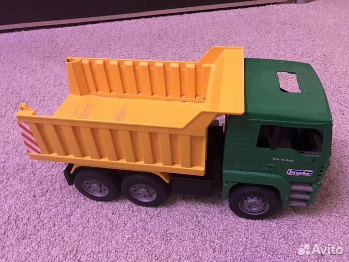 Машинки bruder