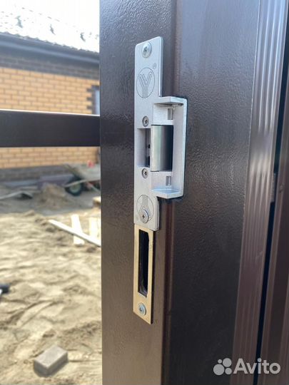 Установка видеокамер, домофона, электрозамки,скуд