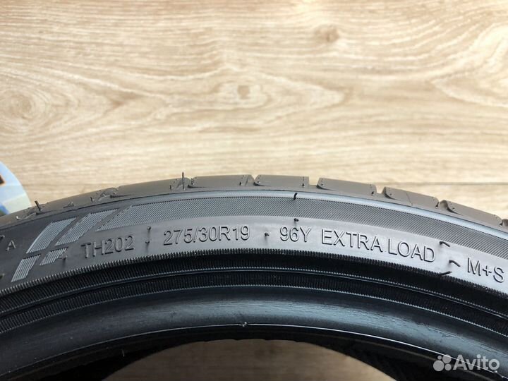 Triangle EffeXSport TH202 275/30 R19