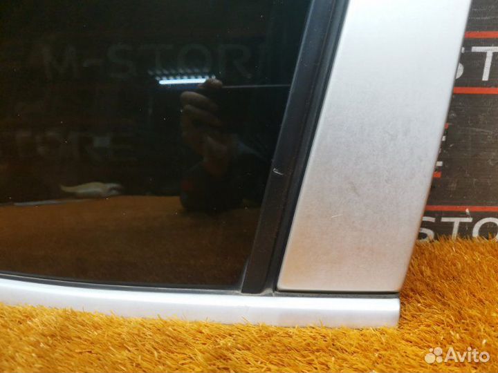 Стекло собачника заднее правое Porsche Cayenne 955