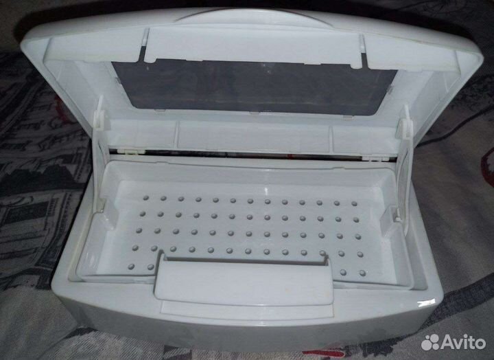 Стерилизатор маникюрных инструментов