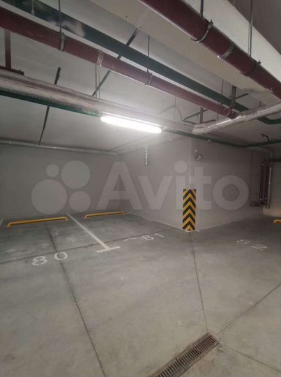 Машиноместо, 16 м²