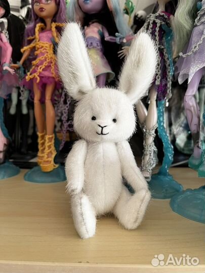 Заяц в технике тедди