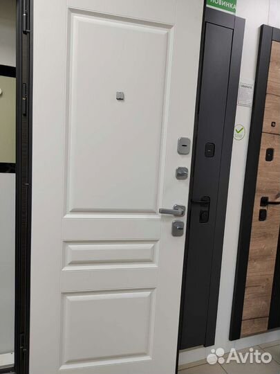 Дверь входная металлическая
