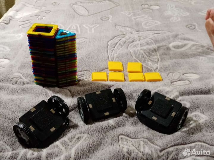 Конструктор магнитный