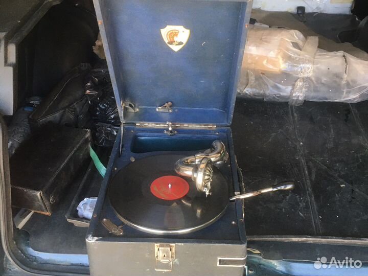 Патефон СССР 40-50 х годов