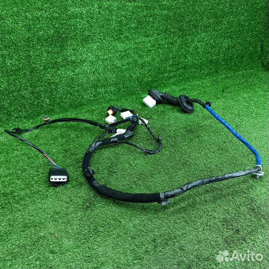 Проводка двери задней правой Kia Sportage 3 рест