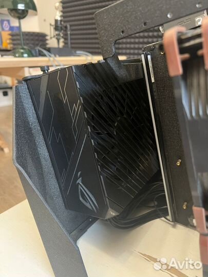 Блок питания asus ROG-thor-1200