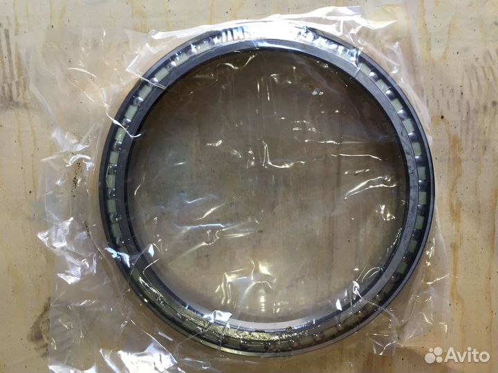 Подшипник R210-7-2