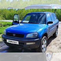 Toyota RAV4 2.0 AT, 1995, 308 000 км, с пробегом, цена 500 000 руб.