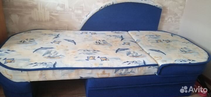 Продам детский диван