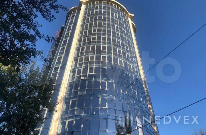 2-к. квартира, 70 м², 5/20 эт.