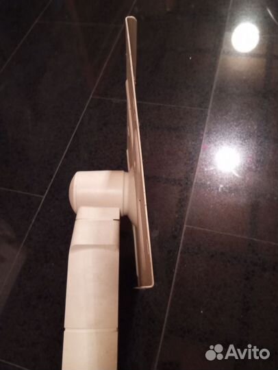 Кронштейн-подставка для телевизора, монитора