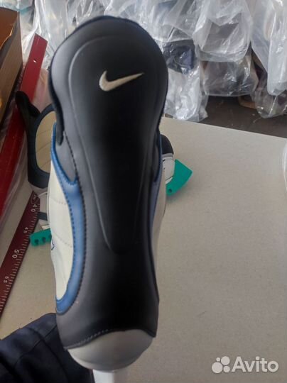 Коньки хоккейные nike 44р