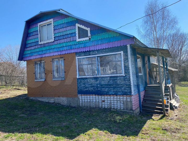 Дом 37,4 м² на участке 15 сот.