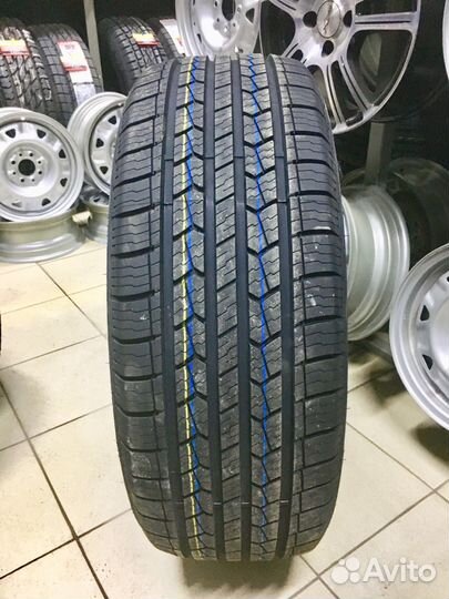 DoubleStar DS01 225/65 R17 102H