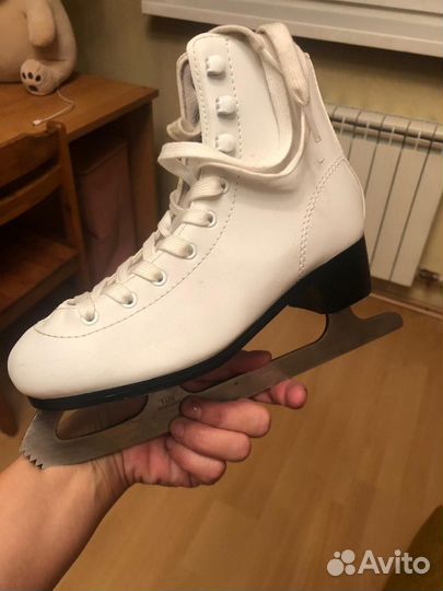 Коньки детские