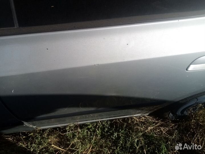 Дверь задняя левая Hyundai Elantra 3 XD лифтбек