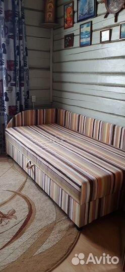 Диван тахта софа бу