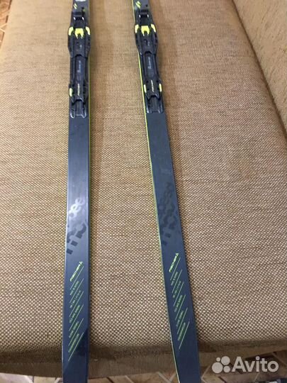 Беговые лыжи