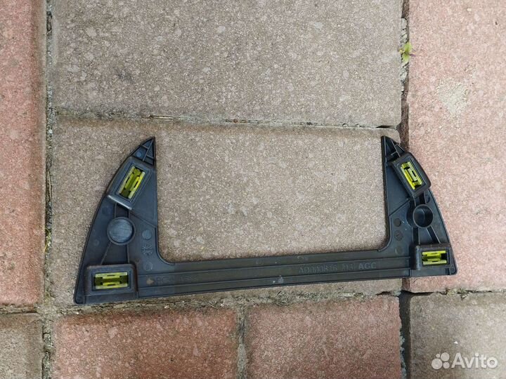 Кронштейн плафона Citroen C4 B7 седан