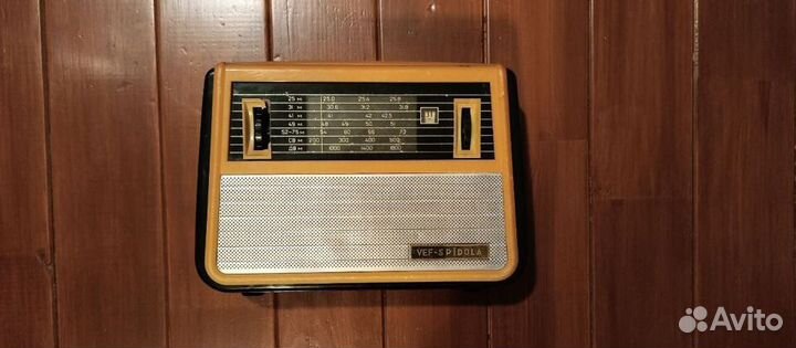 Радиоприёмник СССР VEF
