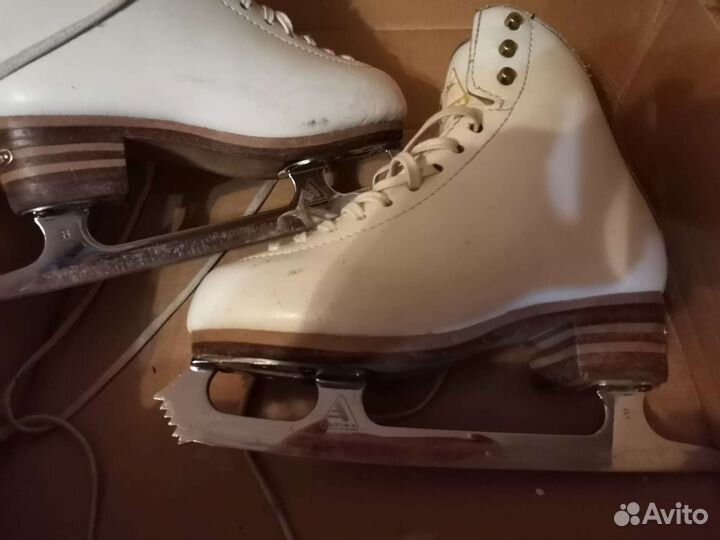 Фигурные коньки jackson freestyle