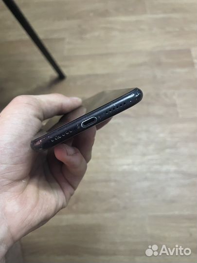 Продам iPhone XR 256GB