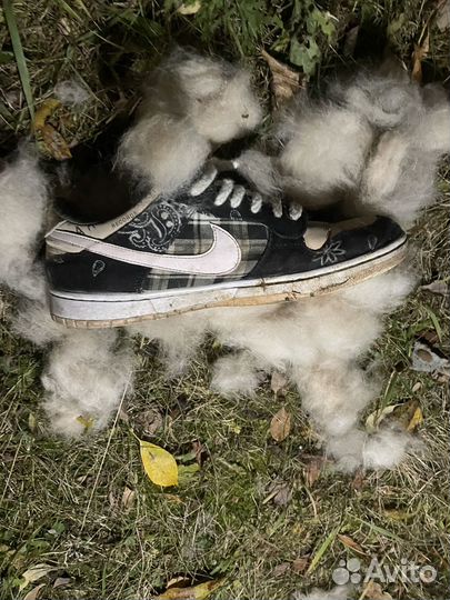 Travis Scott x Nike SB Dunk Low Limited eddition