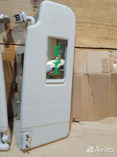 Козырек солнцезащитный Skoda Yeti