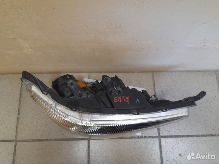 Фара передняя правая Mitsubishi Asx GA3W 4B10 2010