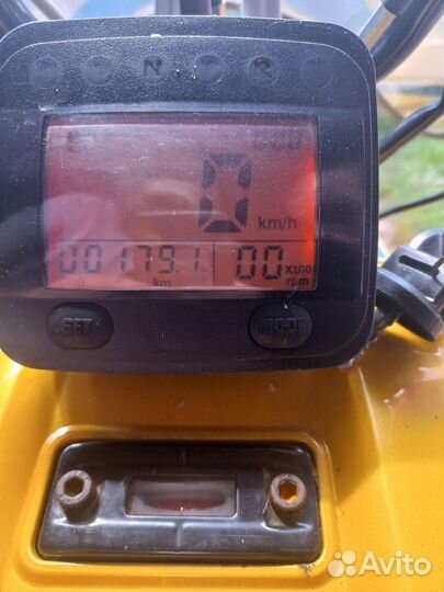 Поодаю снегоход Dingo T150