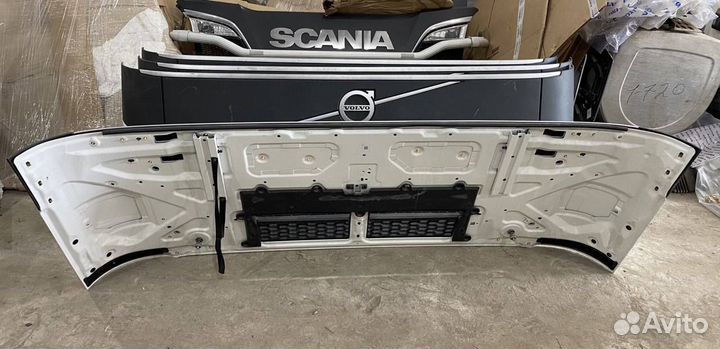 Капот Volvo FH5 84281138