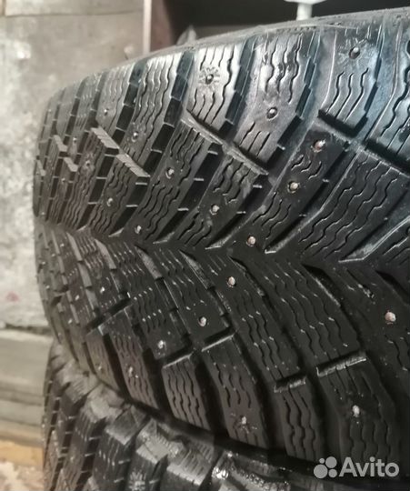Michelin X-Ice North 4 235/65 R17