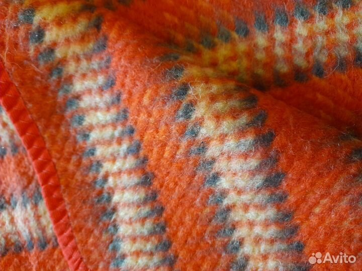 Плед, размер 140х92, шерсть 100