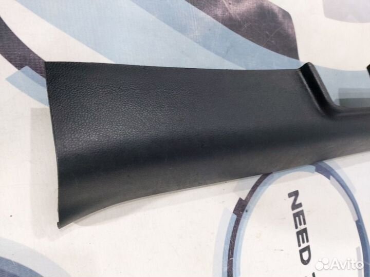 Накладка порога левая Kia Sportage SL D4HA 2011