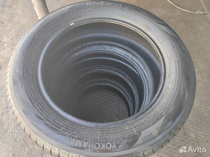 Yokohama BluEarth AE50 SUV 235/55 R18