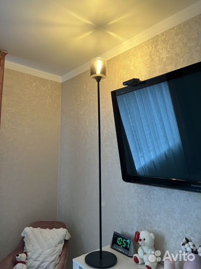 Торшер напольный