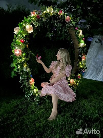 Фотозона в сказочном стиле продаю