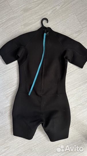 Гидрокостюм