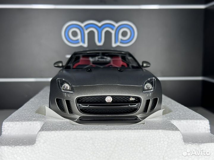 Autoart Jaguar F-type (73654) 1:18