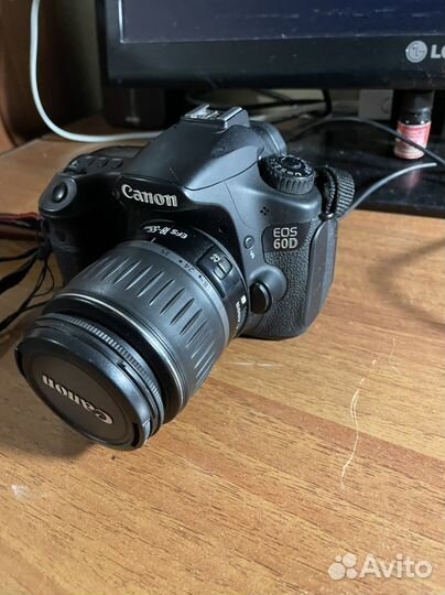 Зеркальный фотоаппарат canon 60d
