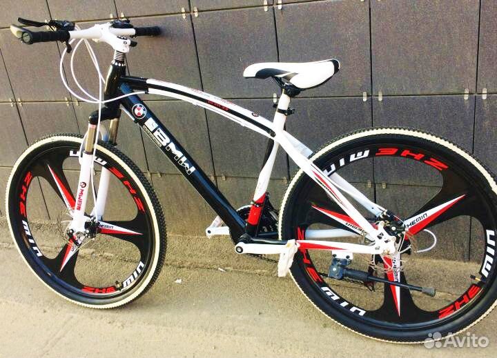 Новый велосипед на литых дисках