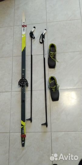 Лыжи и лыжные палки