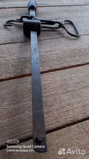 Весы старинные