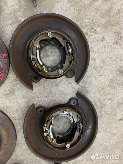 Задние тормоза Subaru Legacy Bl BP