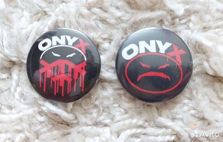 Значки Onyx